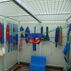 Комплект кабіна з розвантажувальною системою та система Павук